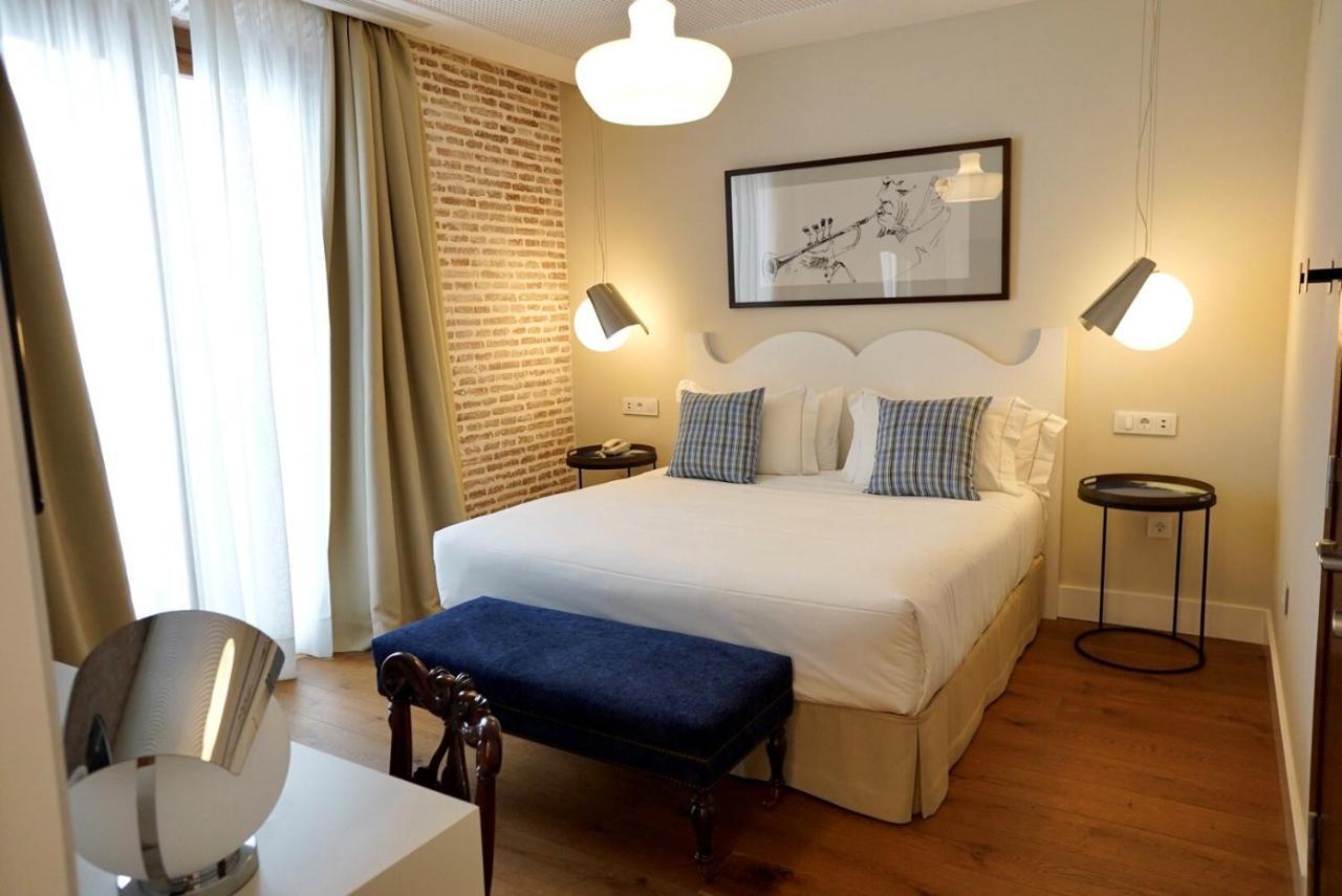 Hotel Amadeus Sevilla Exterior photo