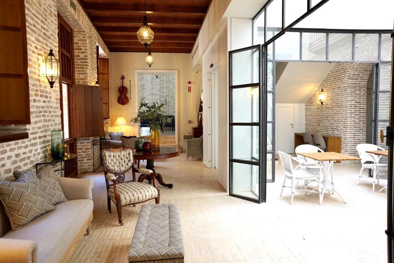Hotel Amadeus Sevilla Exterior photo
