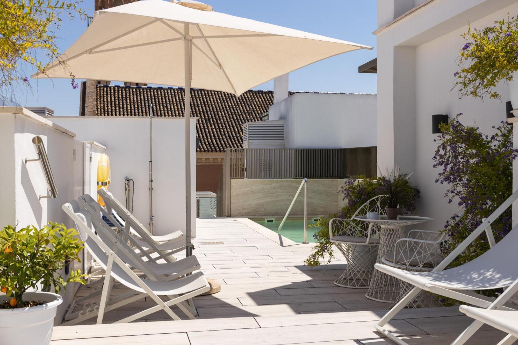 Hotel Amadeus Sevilla Exterior photo